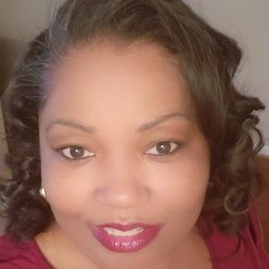 Meet your Posher, Marci